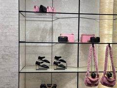-CHANEL(恒隆广场店)