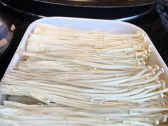 -三个四川人火锅(华联商厦店)