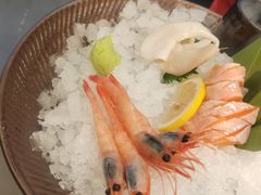 -牛YO寿喜烧·铁板烧和牛火锅自助(市府恒隆店)