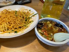 -严记小天府酸菜鱼(西四路店)