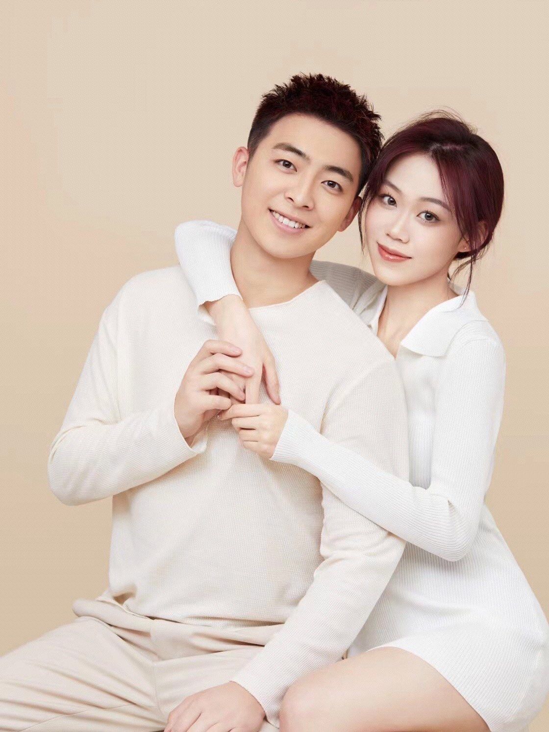 韩式简约情侣照