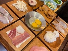 -银米·云南传统过桥米线(双廊黑金冠店)