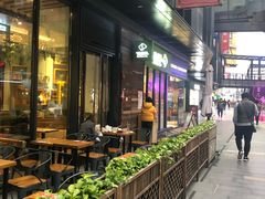-江燕路万科里