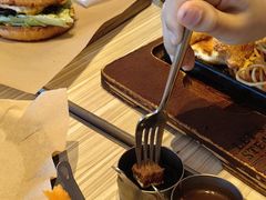 -必胜客(绿地新都会店)