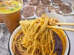 -伊穆祥牛肉面总店·清真