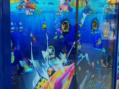 -爱玩嘉年华(龙湖曲江天街店)