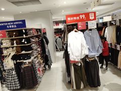 -优衣库(重庆沙坪坝印象汇店)