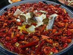 四川水煮鱼-华英干锅辣鸭头(亚泰大街店)