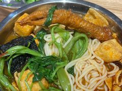 -柳州肥姨妈大骨螺蛳粉(万达中心店)