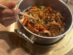-七欣天香辣蟹火锅(苏州塔园路店)