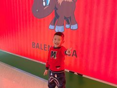 -BALENCIAGA(恒隆广场店)