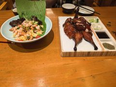 -老滇山寨•云南特色菜•地方菜•民族风情歌舞表演(金碧店)