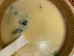老济南甜沫-闫府私房菜·百年鲁菜(恒隆店)