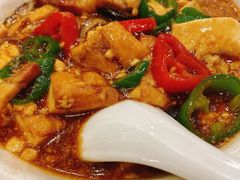 冬菇火腩焖山水豆腐-美极鲜食坊(宝安南路店)