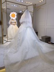 点击看大图 -GRACE KELLY婚纱与礼服(北京店)