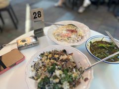 -CowCow其其·牛杂咖啡公司(六运店)