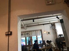 -猫爷的腔调·黔小馆(交大医学住宅区店)