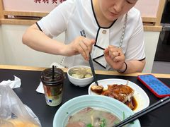 -金原鸭血粉丝汤·汤包·脆皮烤鸭(南京博物院店)