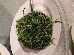 本地蒜苗-无招牌海鲜餐厅(怡丰城店)