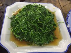 -吾介小籠館