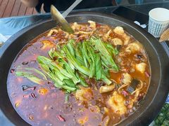 -都江堰石锅鱼