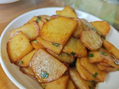 -芦茨金富饭庄·25年老字号·专做稻草鸡