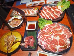 -山之屋炭火烧肉·生啤畅饮(大朗万科中央公园店)