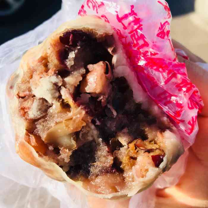 宫门口馒头(西四店)-"位置99:距离西四地铁站一千米左右,还算.