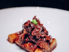 沙蒜铁棍山药煨年糕&nbsp;阿尔巴白松露-民国红公馆·艺文空间(颐和路店)