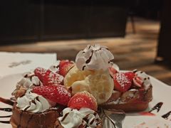 -StayReal Cafe(长宁来福士广场东八区店)