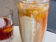 冰淇淋冰拿铁-DEEP COFFEE(瑞光烘焙工厂店)