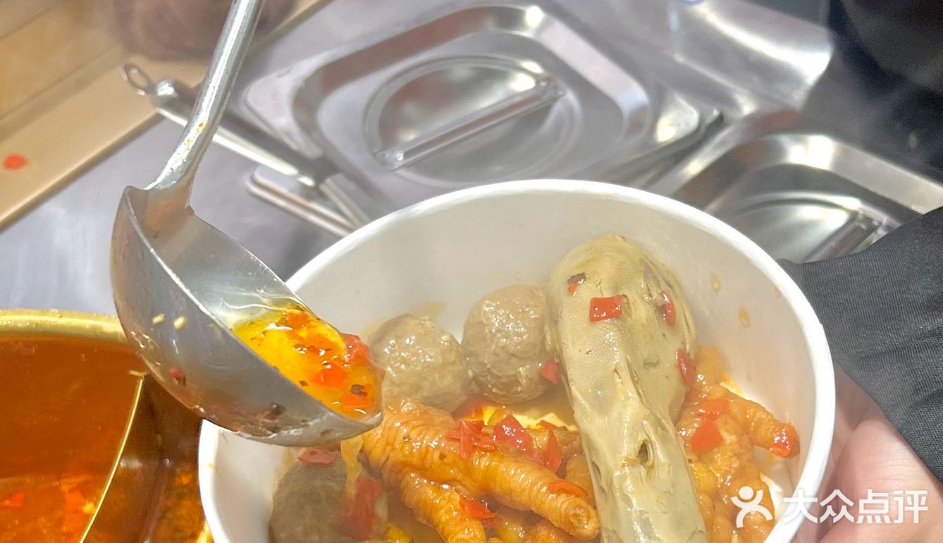 总要为了这碗剁椒卤味来一次长沙吧