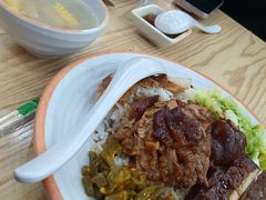 -瑞霖·隆江猪脚饭