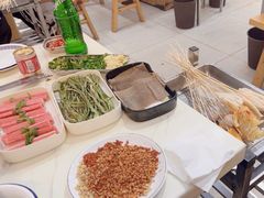 -李记称盘牛杂串串(广厦店)