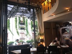 -Casa Nova