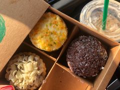 -星巴克臻选(威海威高广场店)