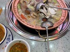 -阿婆情腊排骨火锅(金虹路店)