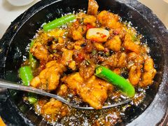 石锅杭椒牛蛙-桂满陇-西湖船宴(西单大悦城店)