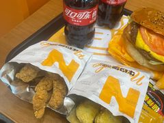 -牛约堡·手作牛肉汉堡(长宁店)