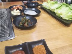 -肉甲韩国木炭烤肉(新壹街1店)