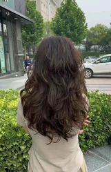 -托尼盖·烫发·染发·专业店