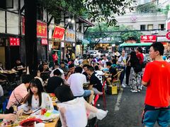 -十一街苍蝇馆子转经消江湖菜(九眼桥十一街店)