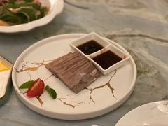 -浅深(世茂滨江精品店)
