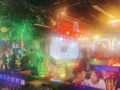 -路边边.炒菜烧烤.音乐餐厅(良乡长虹店)