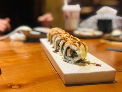 火炙三文鱼寿司-鸟鸣门屋台料理(金帝银泰店)
