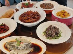 -鲁菜根·泰山菜(泰山店)
