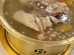 -汗腾格里·风味餐厅(新疆驻京办店)