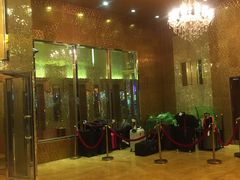 -香港华美达海景酒店