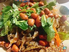 -雄伟美食(高沙中街店)