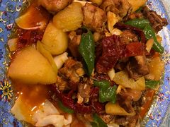 新疆大盘鸡-巴扎美食·新疆菜·西域歌舞表演餐厅(新疆大厦店)